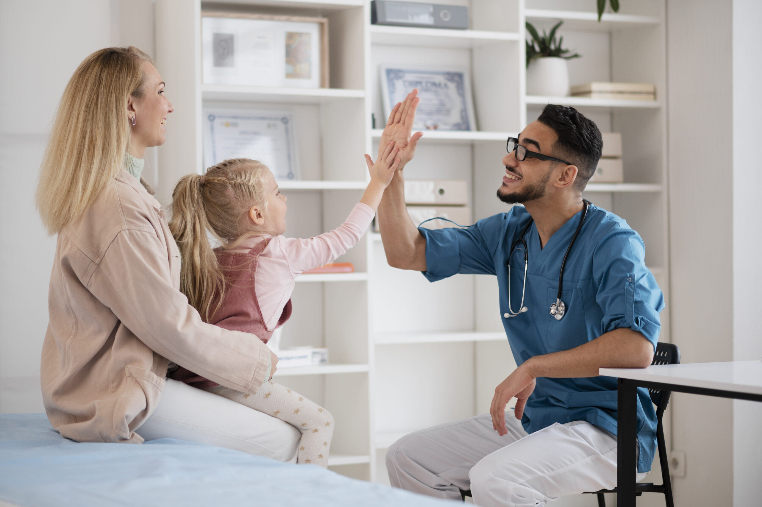 How to Choose the Best EHR for Your Family Practice In 2024: A Guide by Amazing Charts