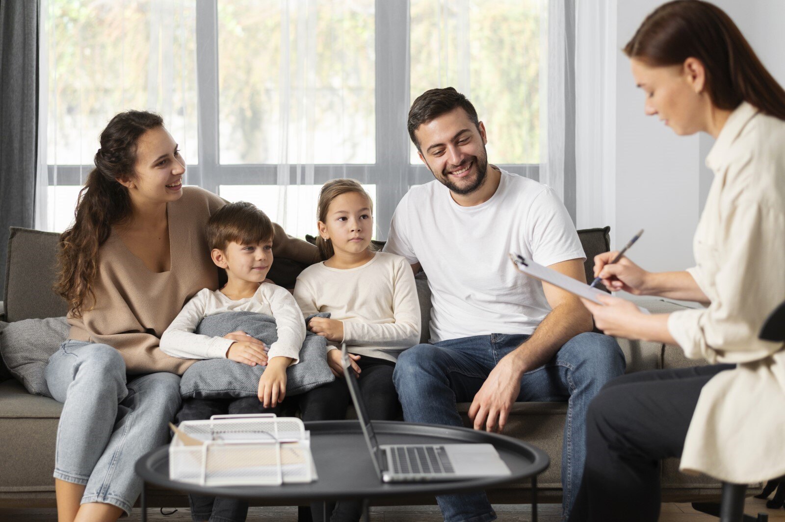 Simplifying Family Practice Management: The Role of EHR Software