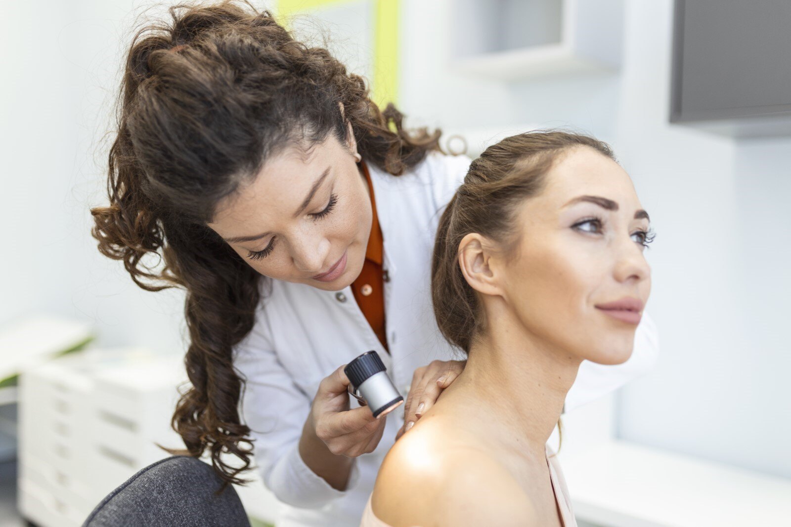 What Do EHRs Bring to Dermatology Diagnosis and Treatment