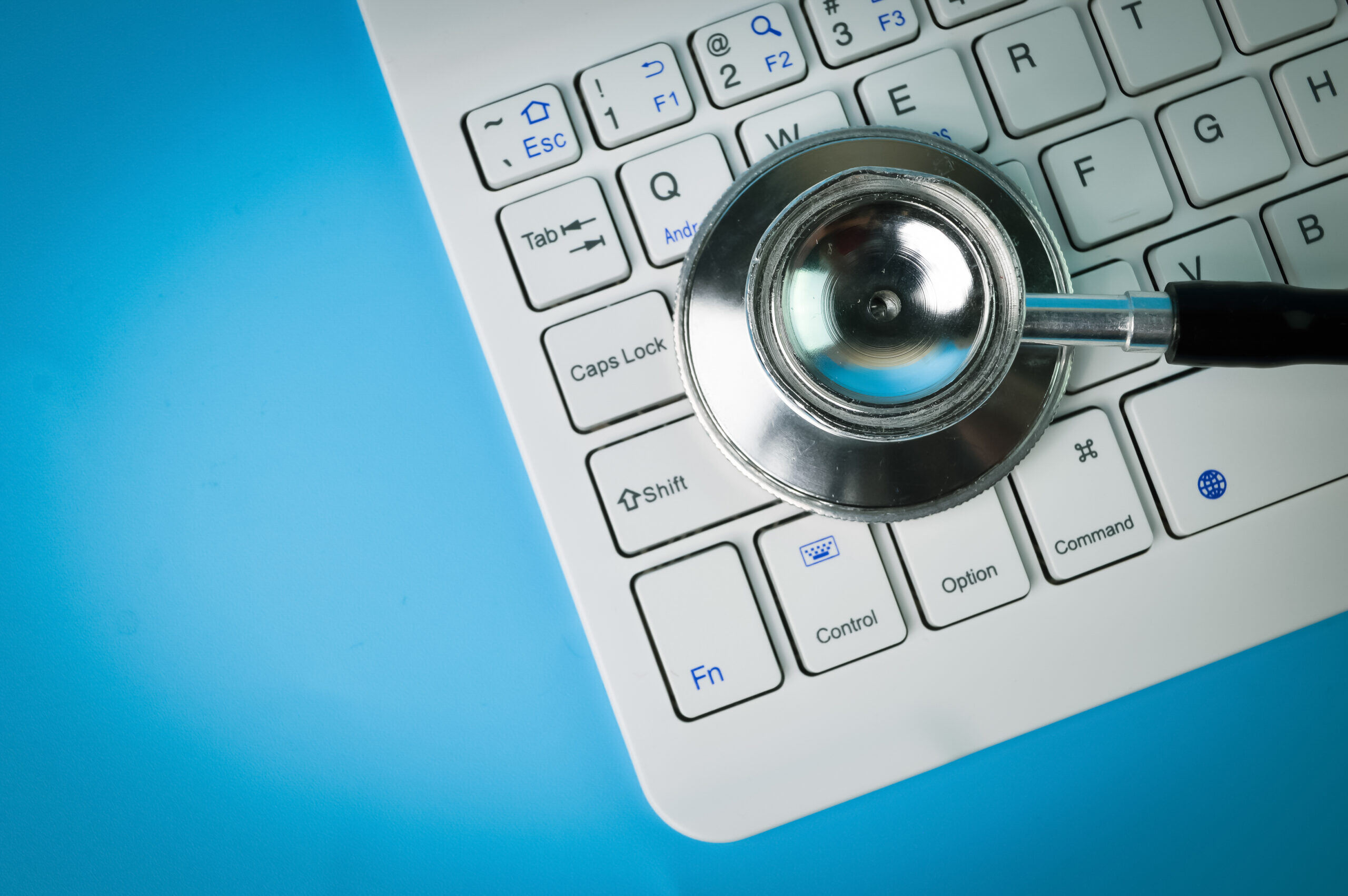 Staying Ahead of the Curve: Emerging Trends and Technologies in EMR and PM Solutions